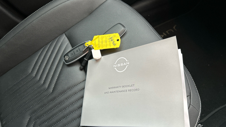 Nissan Juke 1.0 DiG-T Tekna 5dr DCT Petrol Hatchback